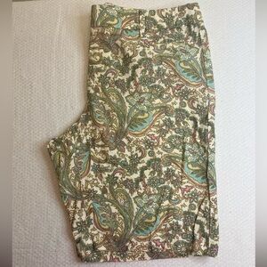 LANDS END-Paisley Print Mid Rise 7” inseam Sz 12 Wmn